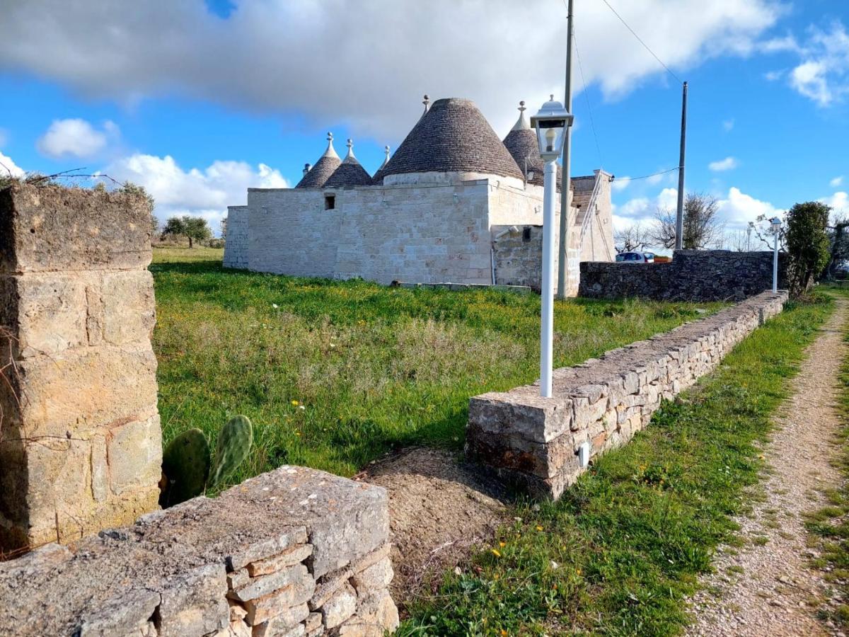 Trulli Carlo Anna