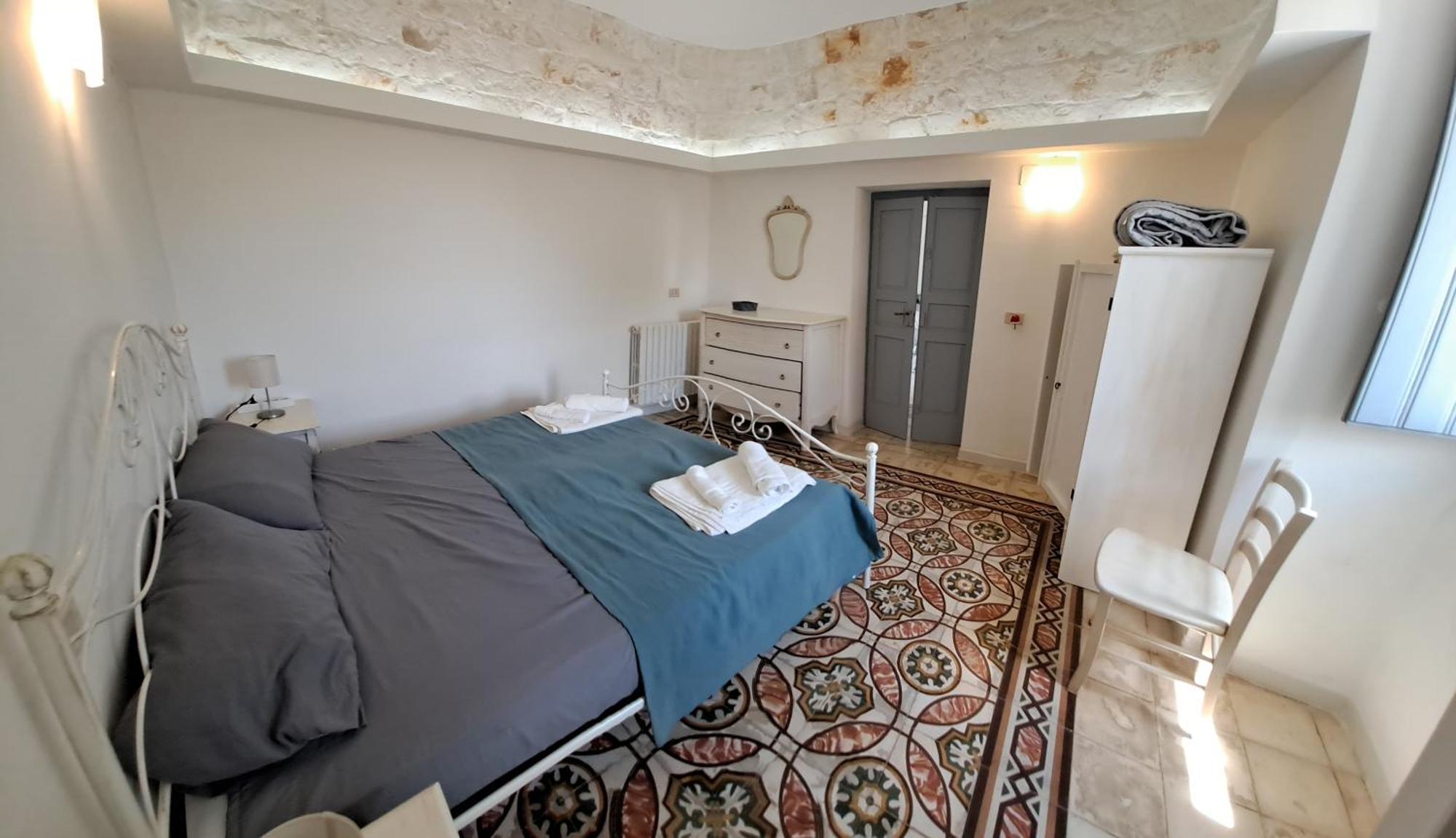 Trulli Carlo Anna * Locorotondo