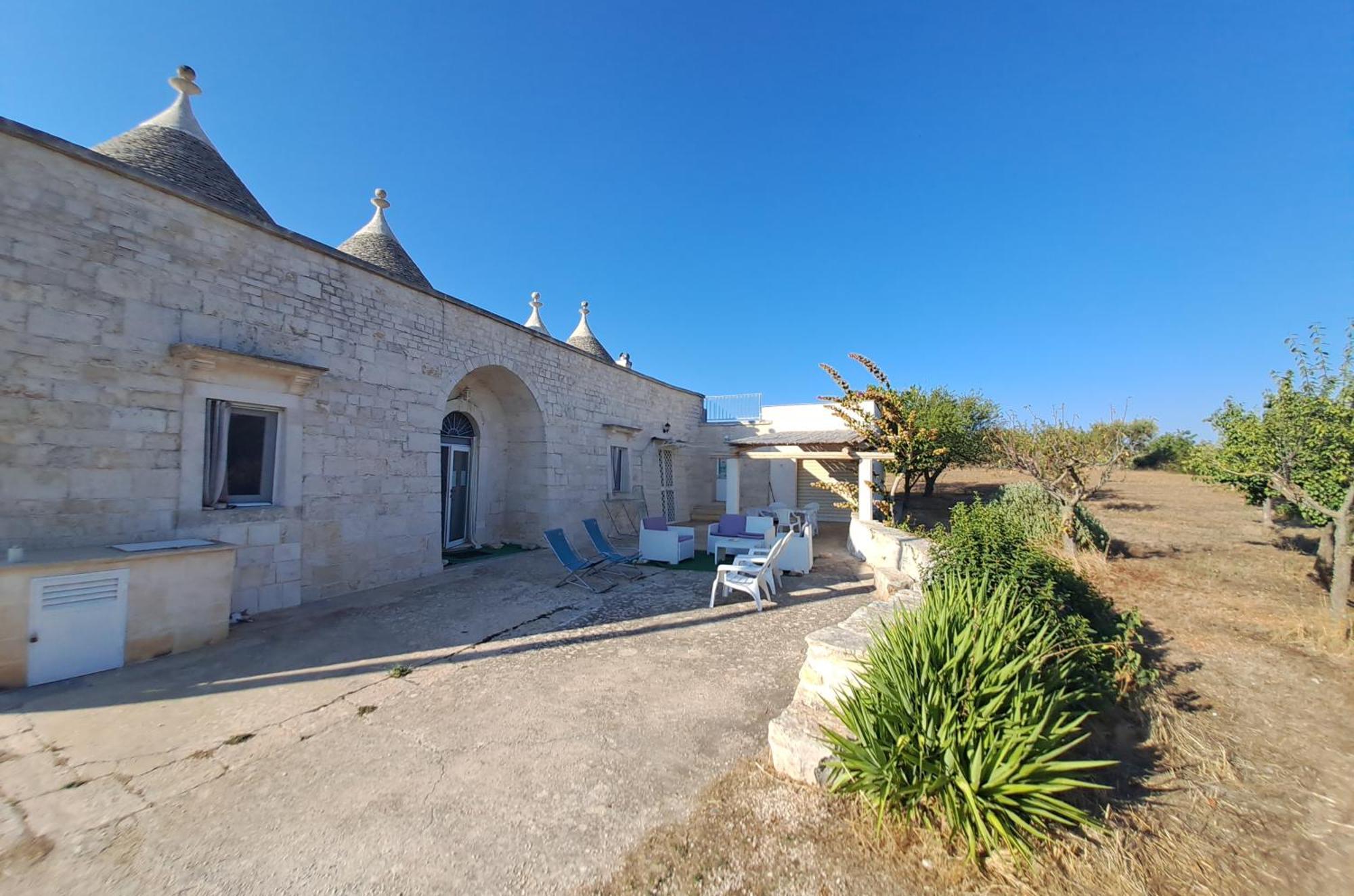 Villa Trulli Carlo Anna *