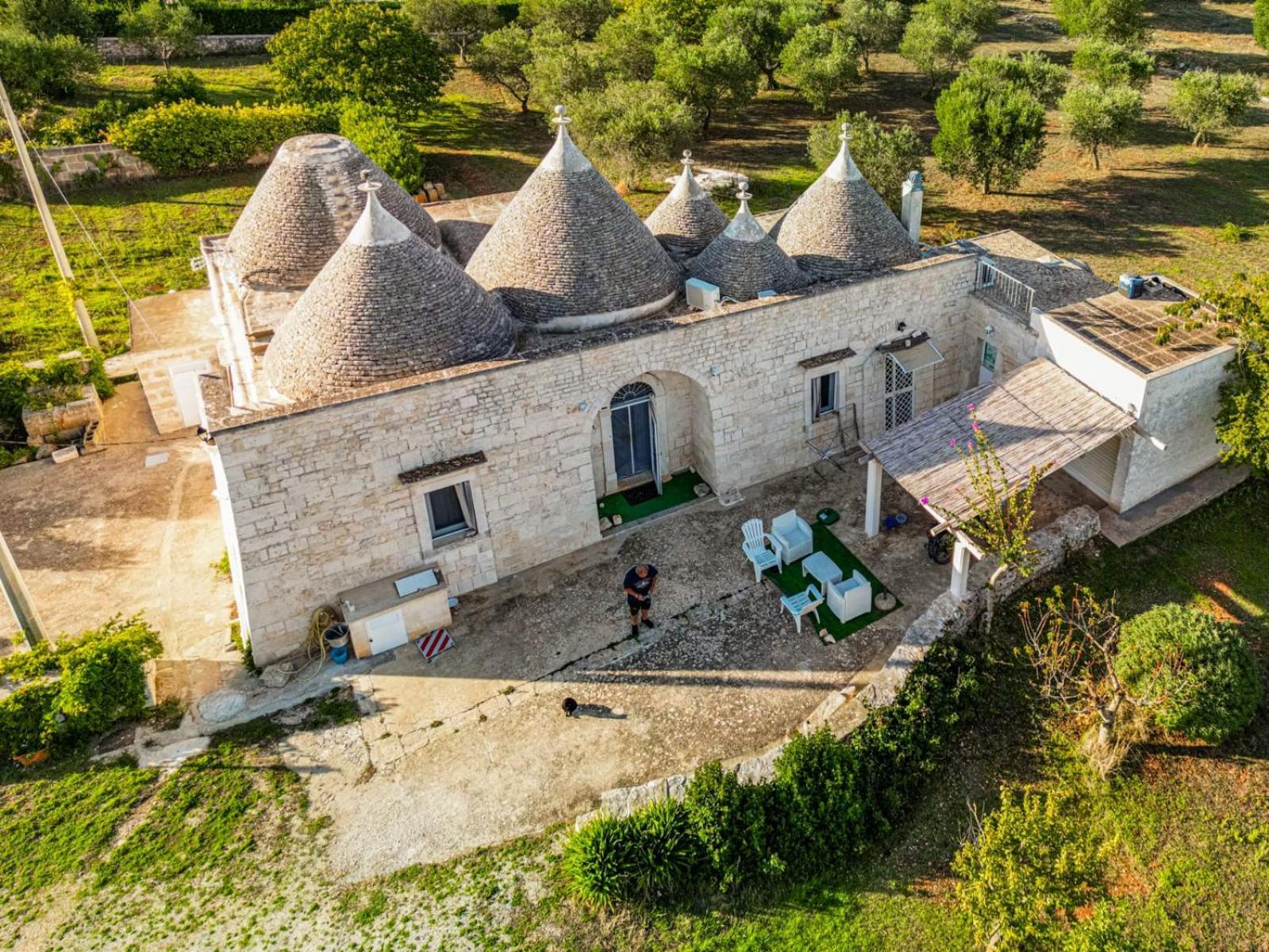 Trulli Carlo Anna Villa